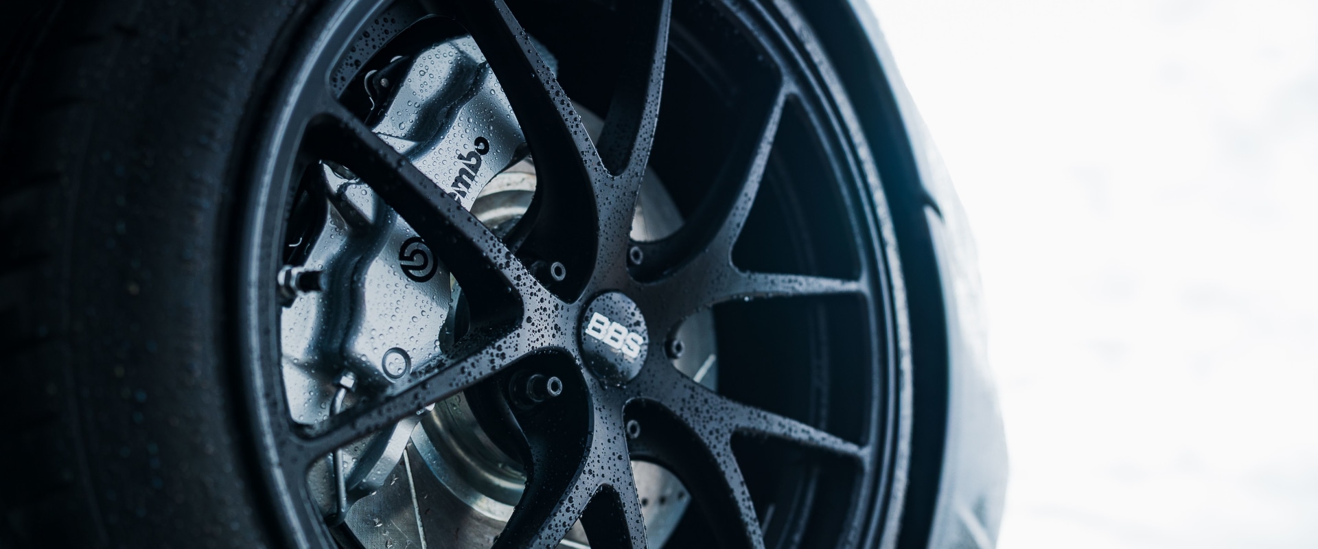 Electric Cars and Tire Longevity: The Value of Wheel Alignment in Sarasota, FL