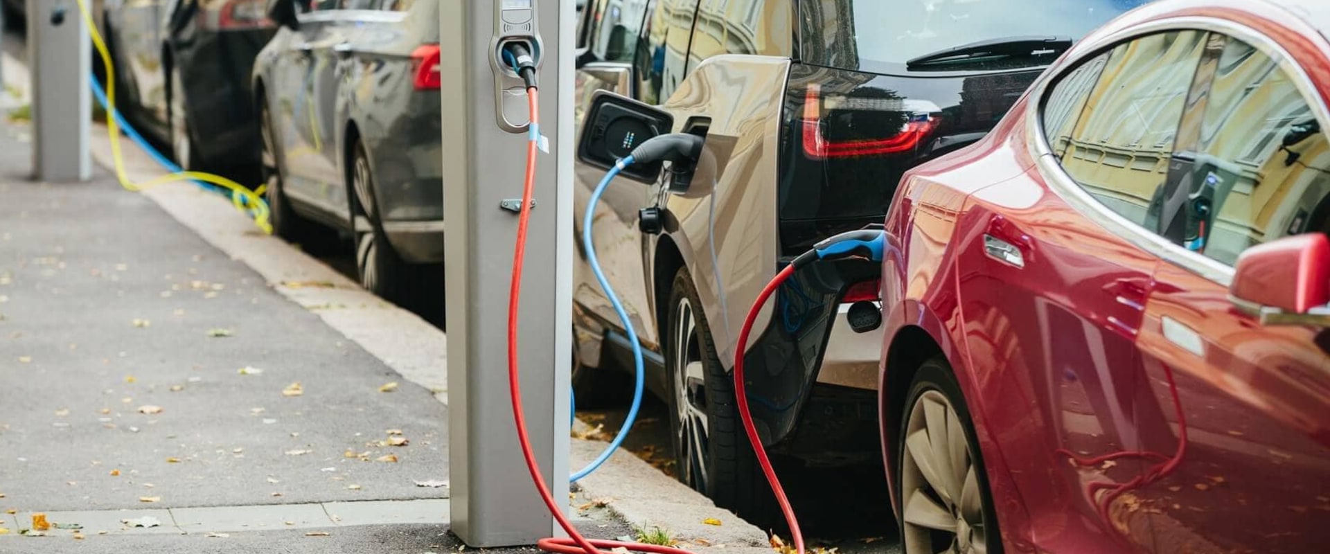 How Much Does It Cost to Charge an Electric Car?