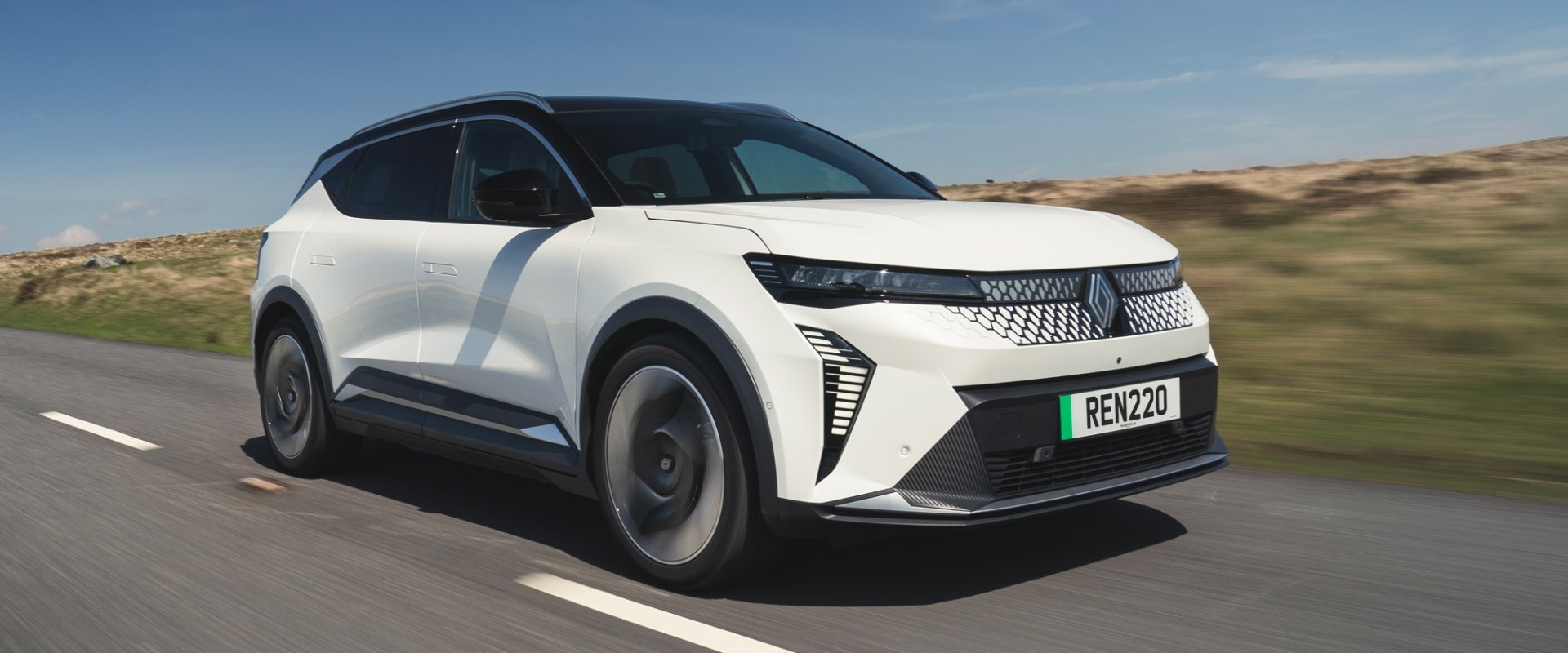 The Latest Trends in Electric Cars: What Drivers Should Know
